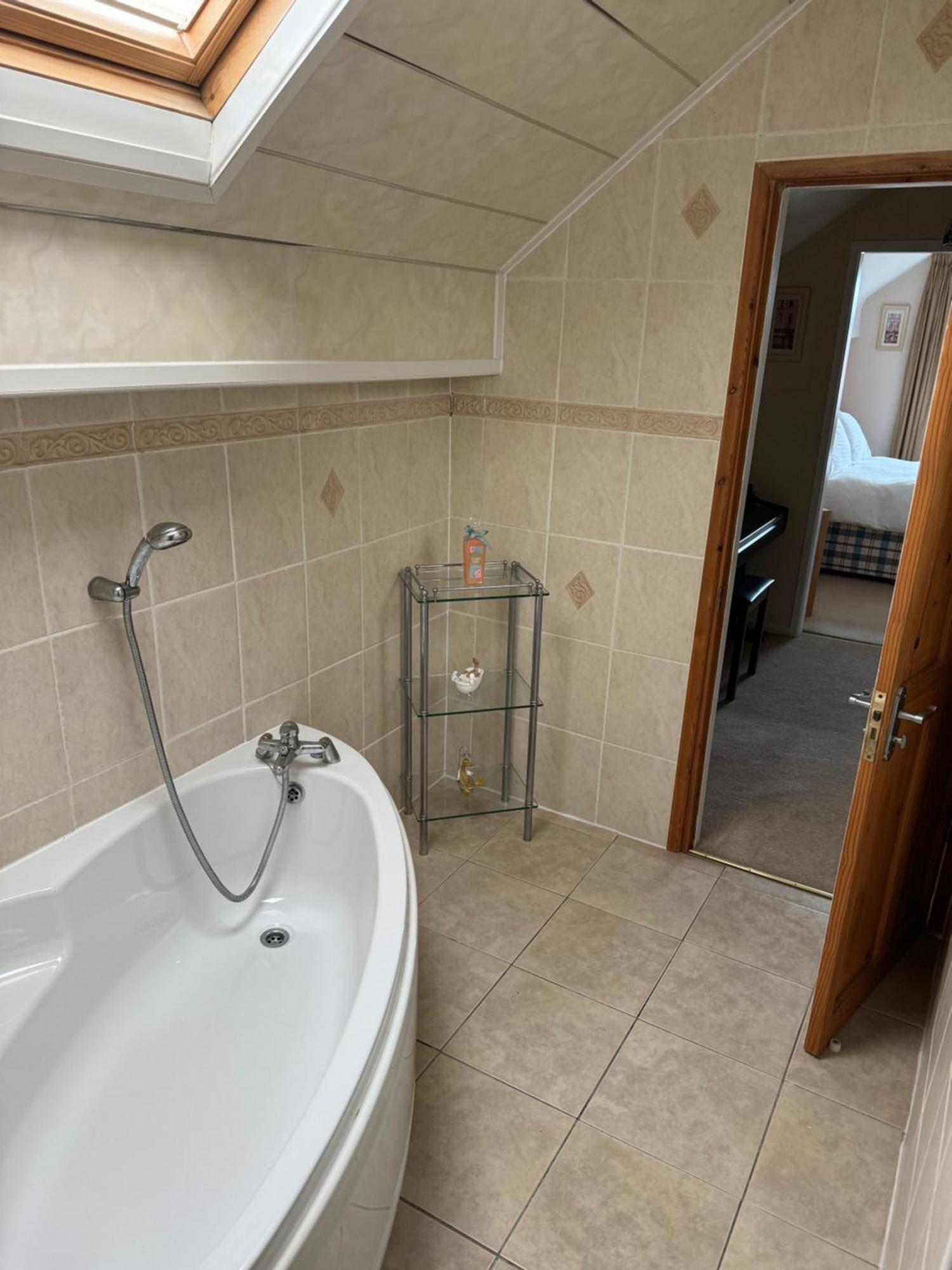 Linden Ave Bungalow Thornton  Ngoại thất bức ảnh